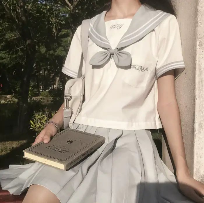 乌希雅